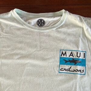 Maui & Sons Shirt